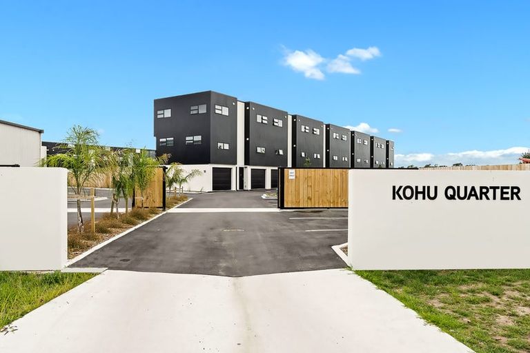 Photo of property in 20/22 Ashley Place, Papamoa Beach, Papamoa, 3118