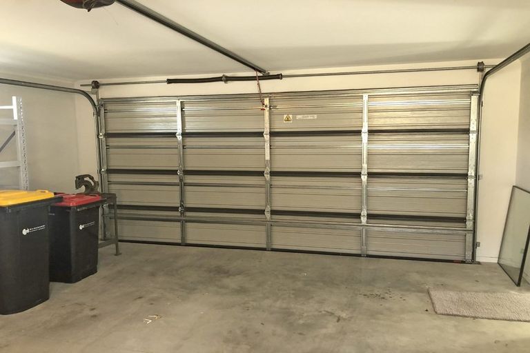 Photo of property in 6 Shrimpton Avenue, Woodend, 7610