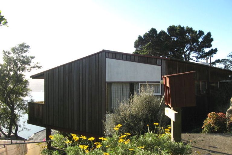 Photo of property in 30 Robieson Street, Roseneath, Wellington, 6011