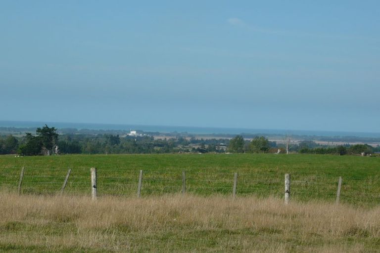 Photo of property in 27 Kennards Road, Waimate, 7978