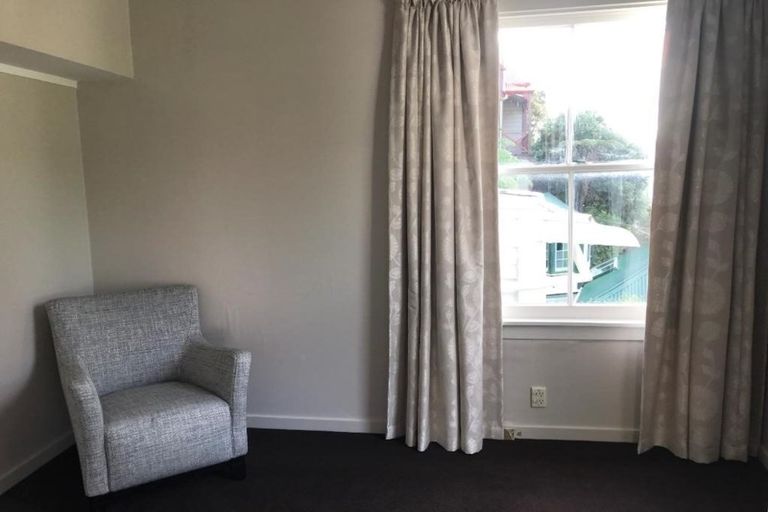 Photo of property in 8 Ascot Street, Thorndon, Wellington, 6011