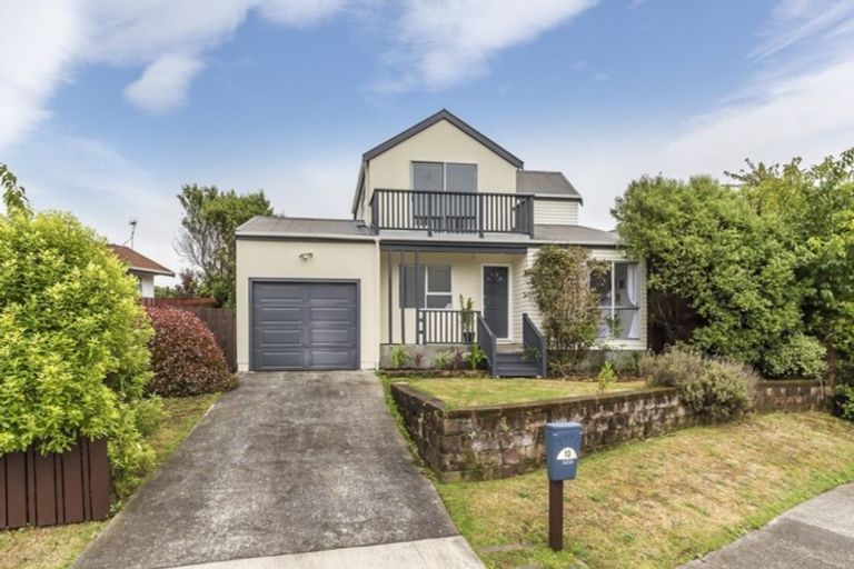 Photo of property in 13 Mallard Grove, Churton Park, Wellington, 6037