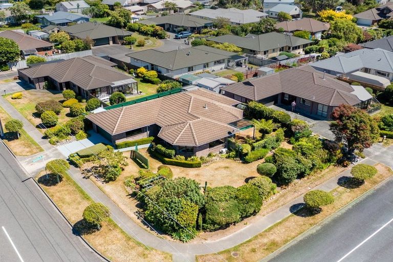 Photo of property in 86 Parata Street, Waikanae, 5036