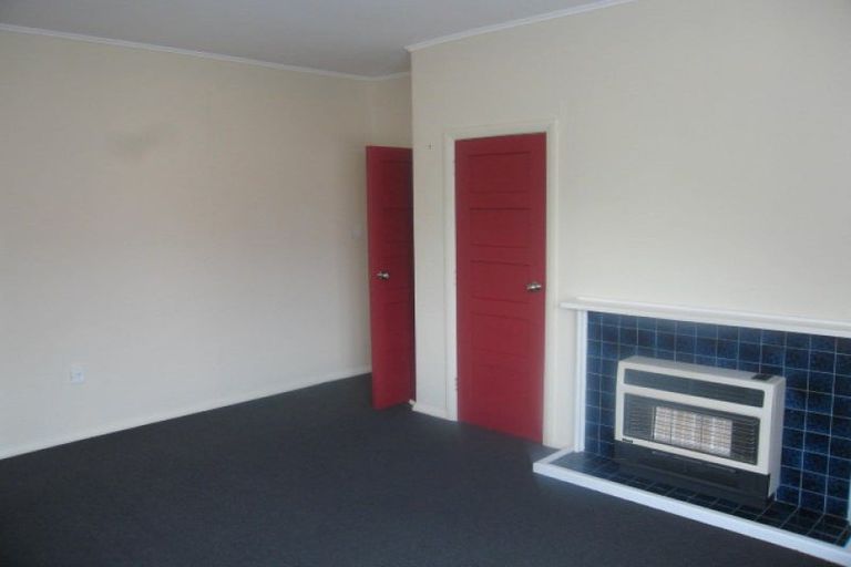 Photo of property in 11 Rangiora Avenue, Roslyn, Palmerston North, 4414