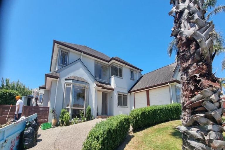 Photo of property in 5 Lamia Place, The Gardens, Auckland, 2105