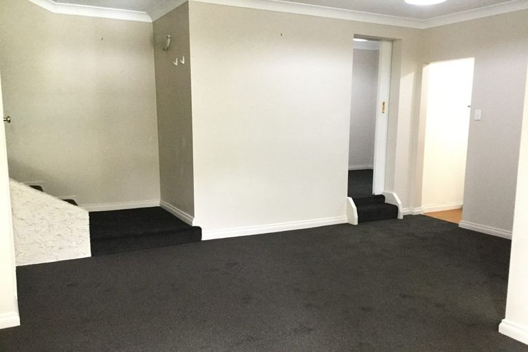 Photo of property in 62 Stanley Street, Berhampore, Wellington, 6023