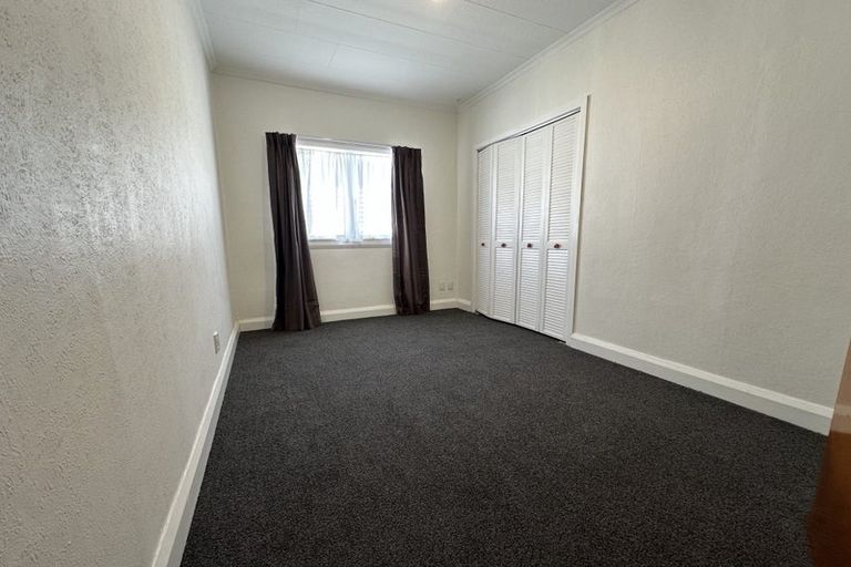 Photo of property in 22 Darlington Road, Miramar, Wellington, 6022