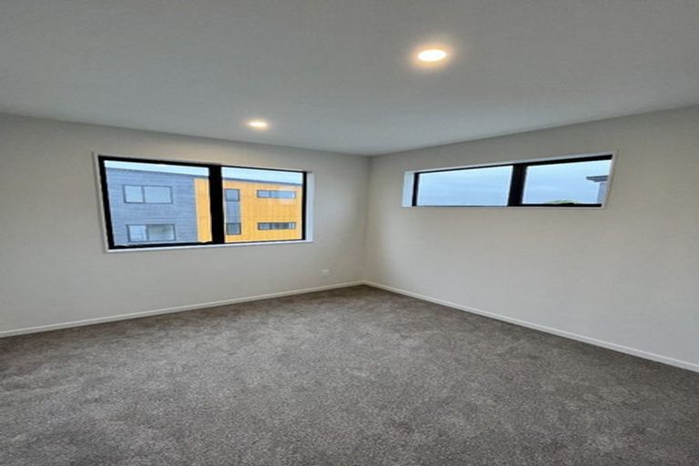 Photo of property in 6/54 Swanson Road, Henderson, Auckland, 0610