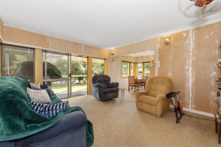 Photo of property in 50 Montgomery Crescent, Bader, Hamilton, 3206