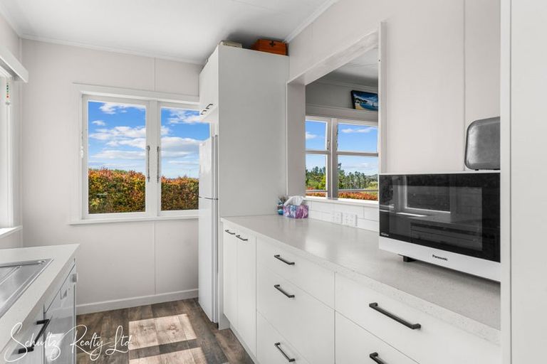 Photo of property in 20 Bickerstaffe Road, Maungaturoto, 0520