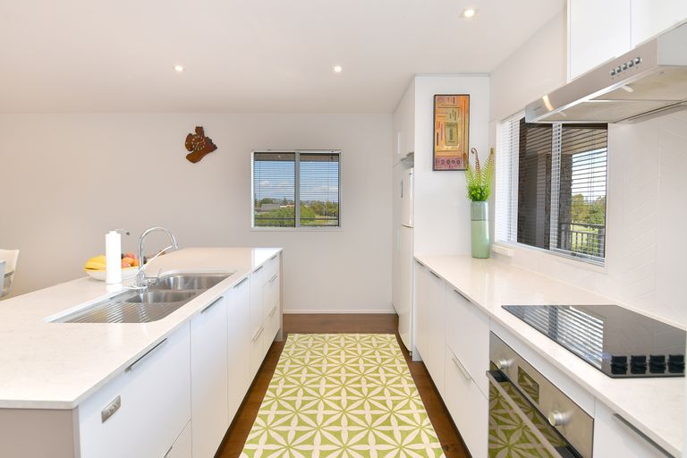 Photo of property in 304/252 Centreway Road, Orewa, 0931