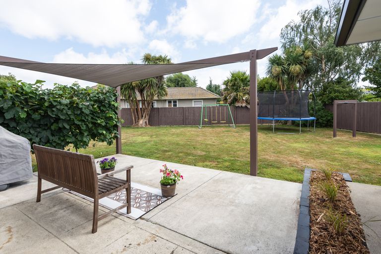 Photo of property in 9 Bronwyn Street, Mairehau, Christchurch, 8052
