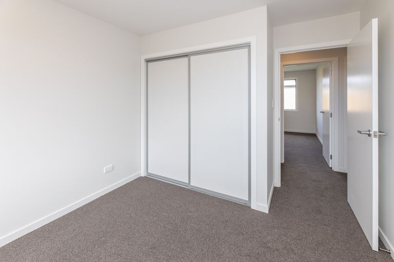 Photo of property in 10 Johnson Avenue, Amberley, 7410