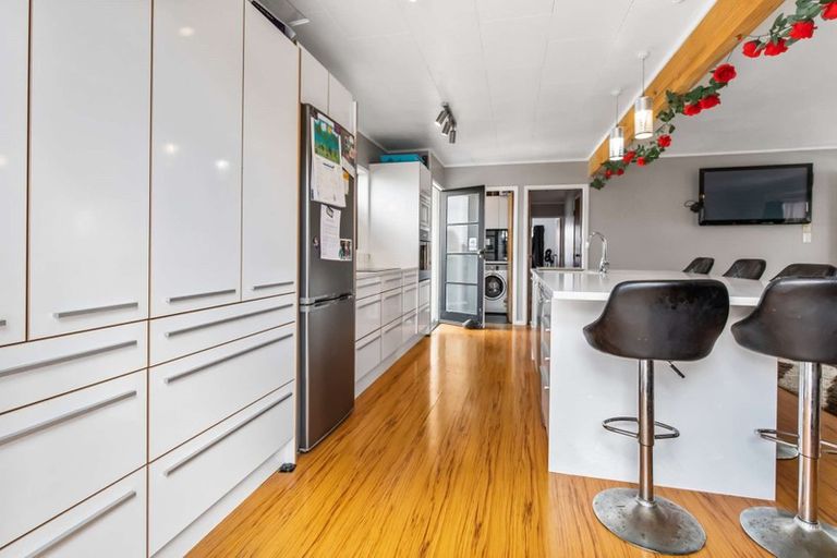 Photo of property in 7 Anglers Way, Wattle Downs, Auckland, 2102