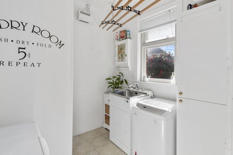 Photo of property in 3 Strauss Place, Somerfield, Christchurch, 8024