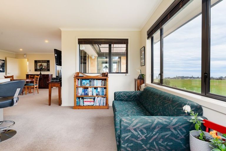 Photo of property in 27 Kayforce Road, Ocean View, Dunedin, 9035