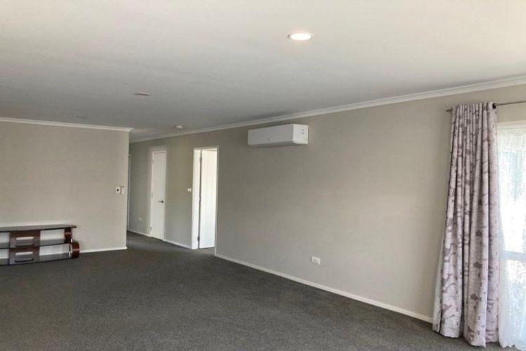 Photo of property in 14a Basley Road, Owhata, Rotorua, 3010