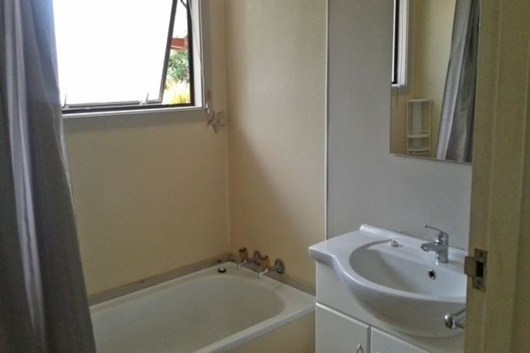 Photo of property in 72 Fraser Drive, Feilding, 4702