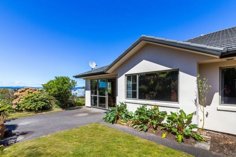 Photo of property in 34 Lakeridge Close, Rangatira Park, Taupo, 3330