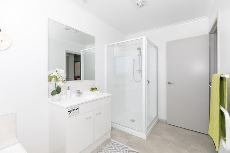 Photo of property in 6 Mana Drive, Baverstock, Hamilton, 3200