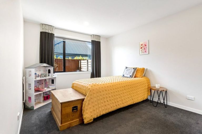 Photo of property in 21 Blair Place, Kaiapoi, 7630