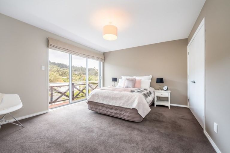 Photo of property in 23 Tapestry Grove, Silverstream, Upper Hutt, 5019