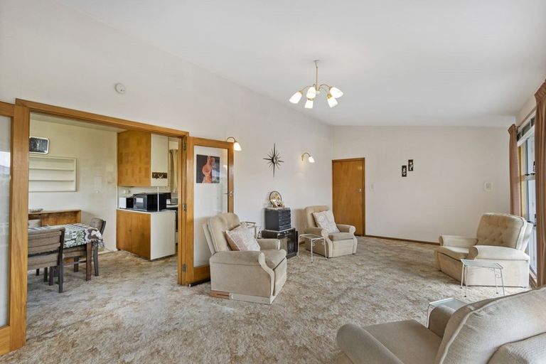 Photo of property in 62 Greendale Avenue, Avonhead, Christchurch, 8042