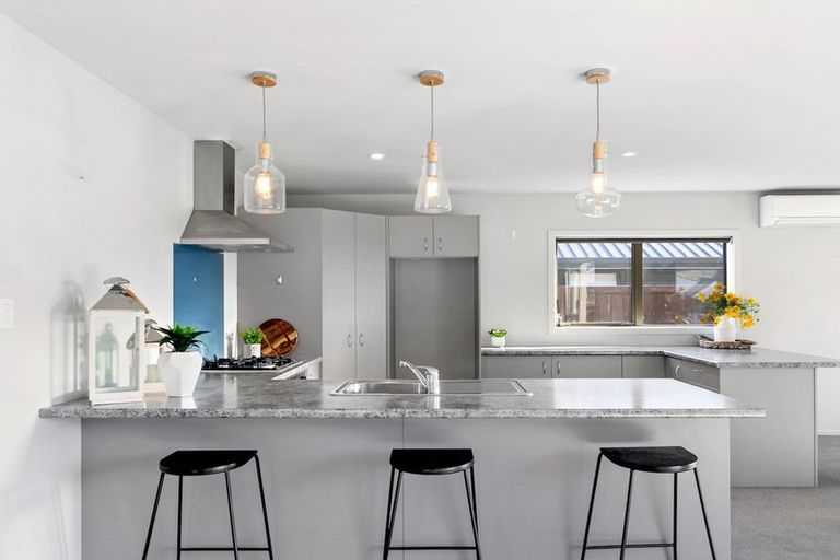 Photo of property in 2 Campden Court, Lower Shotover, Queenstown, 9304