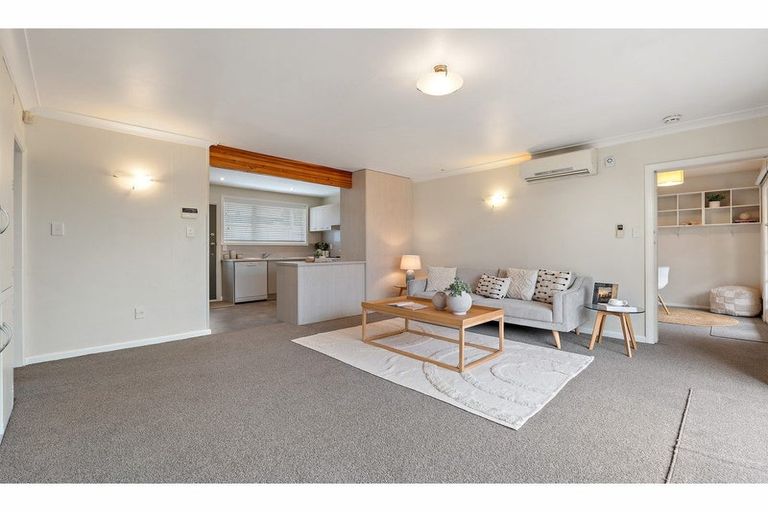 Photo of property in 1/25 Beckford Road, Saint Martins, Christchurch, 8022