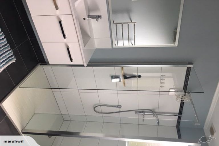 Photo of property in 35 Brightwater Crescent, Totara Park, Upper Hutt, 5018