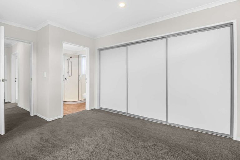 Photo of property in 90 Broadway Parade, Rolleston, 7615