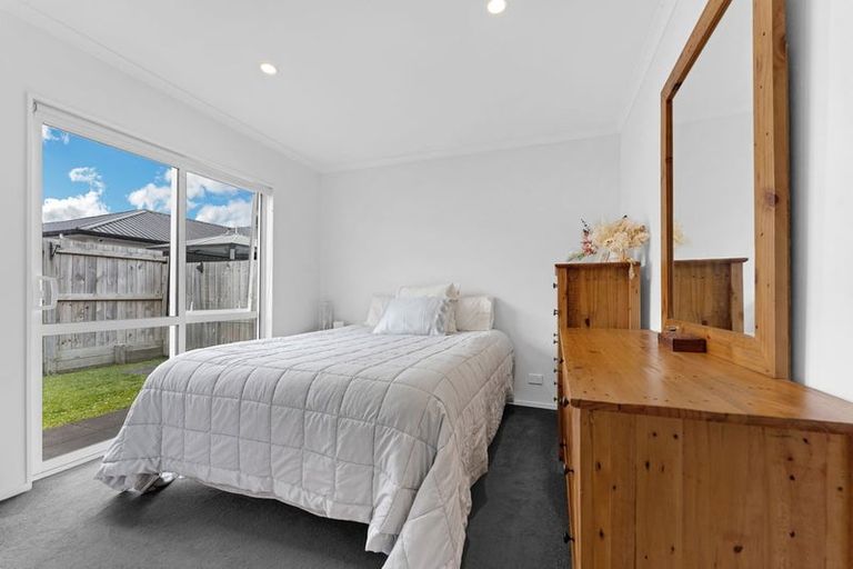 Photo of property in 101 Kuaka Drive, Takanini, 2112