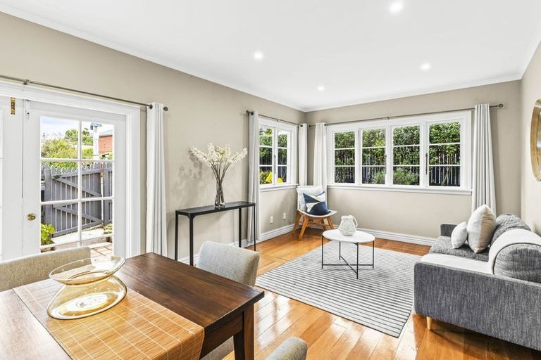 Photo of property in 207 Elgin Road, Balaclava, Dunedin, 9011