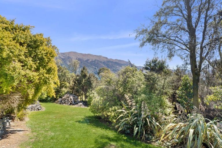 Photo of property in 150 Lakeview Terrace, Lake Hawea, Wanaka, 9382