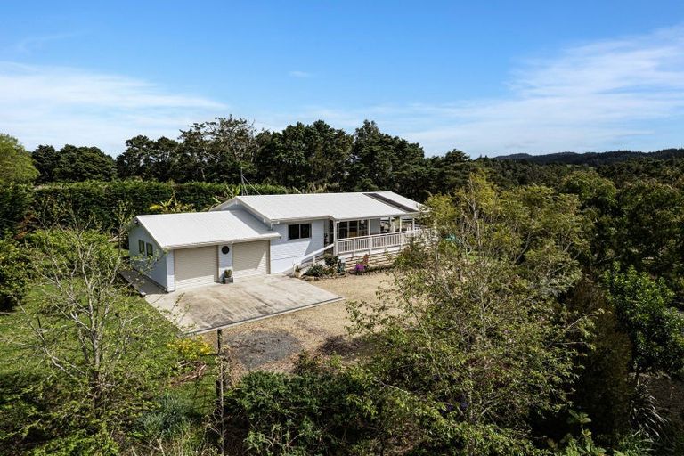 Photo of property in 65 Main Road, Kauri, Kamo, 0185