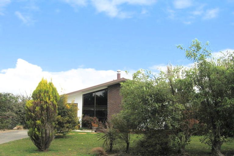 Photo of property in 8 Aratiatia Place, Tikipunga, Whangarei, 0112