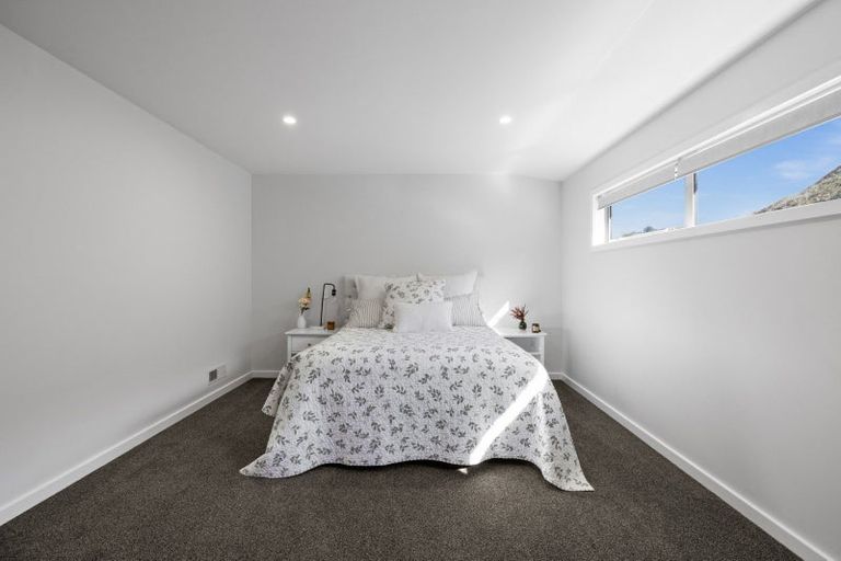 Photo of property in 3 Ridgeway Terrace, Taradale, Napier, 4112