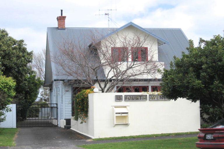 Photo of property in 18 Fourth Avenue, Tauranga, 3110