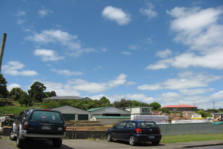 Photo of property in 48 Station Road, Pukekohe, 2120