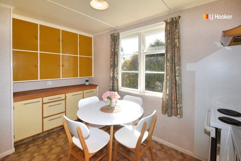 Photo of property in 43 Ashmore Street, Halfway Bush, Dunedin, 9010