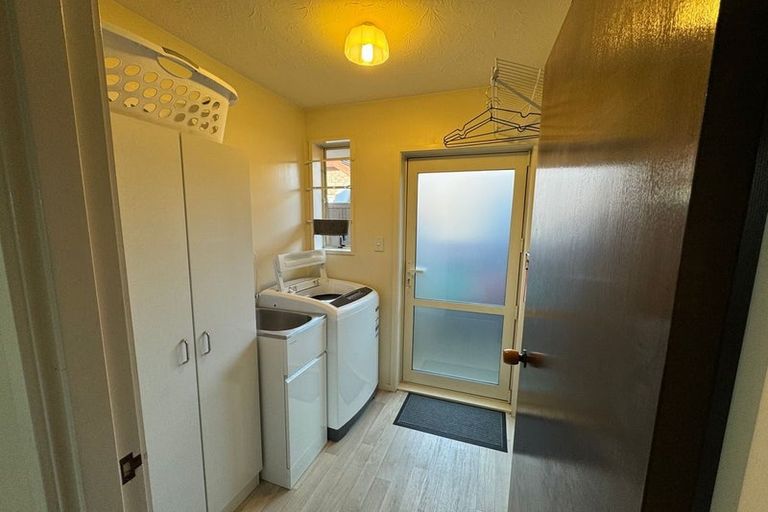 Photo of property in 1/3 Cottesmore Close, Burnside, Christchurch, 8053