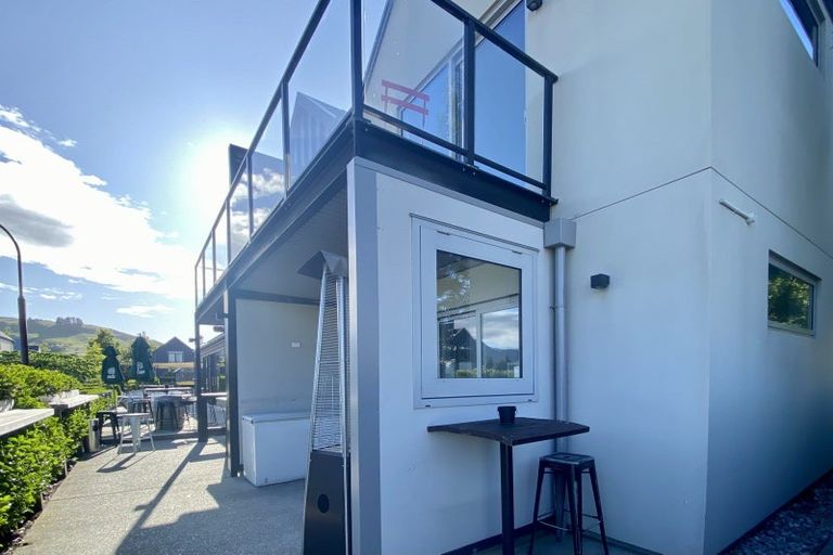 Photo of property in 1 Onslow Road, Lake Hayes, Queenstown, 9304