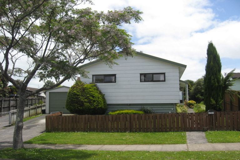 Photo of property in 1/9 Bellville Drive, Clendon Park, Auckland, 2103