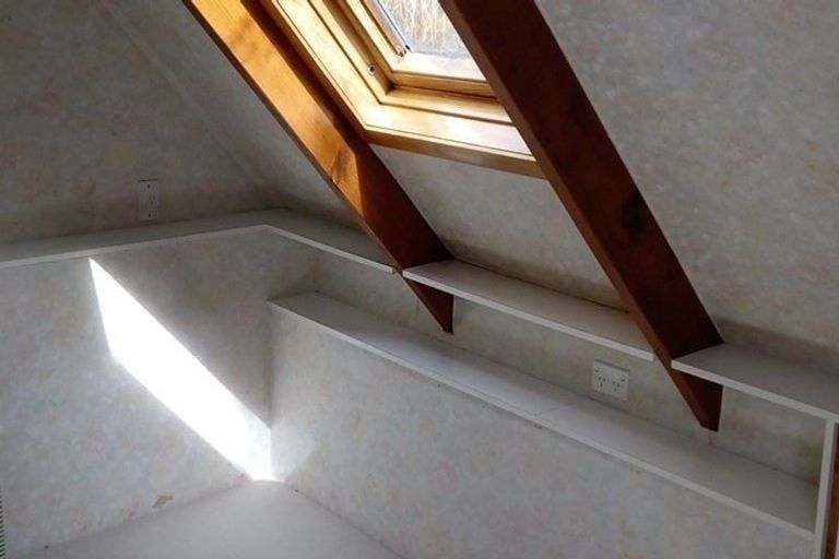 Photo of property in 133 Matipo Road, Te Atatu Peninsula, Auckland, 0610