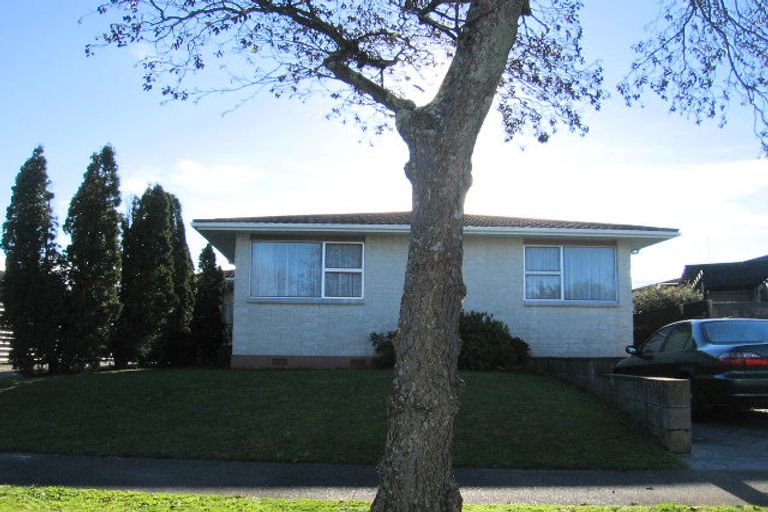 Photo of property in 47 Terry Crescent, Milson, Palmerston North, 4414