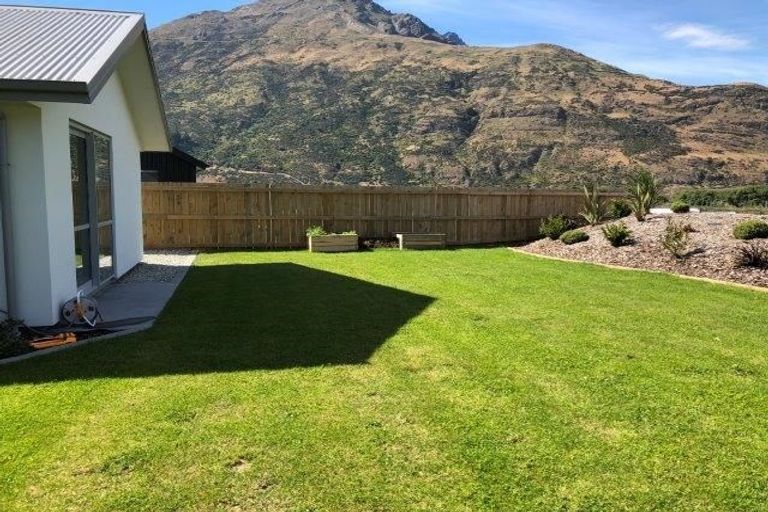 Photo of property in 30 Headley Drive, Lower Shotover, Queenstown, 9304