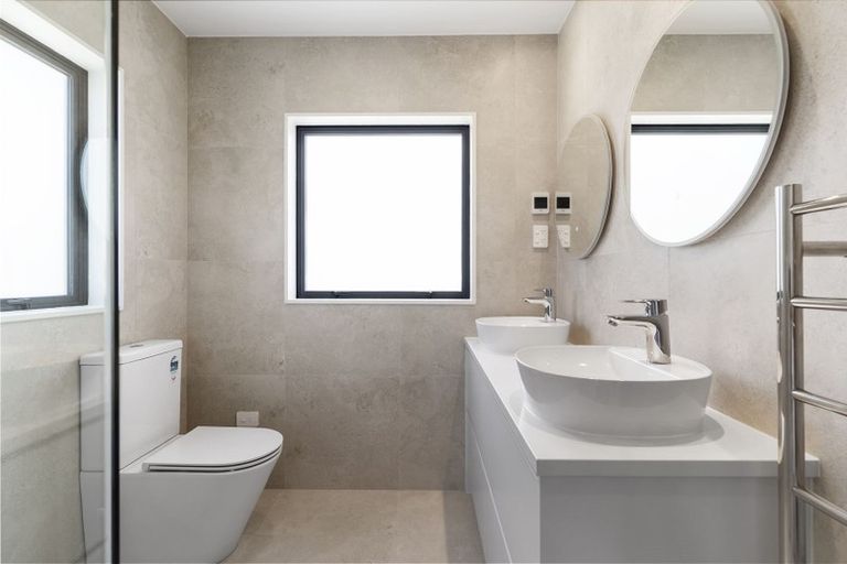 Photo of property in 85a Bayside Drive, Browns Bay, Auckland, 0630