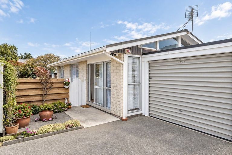 Photo of property in 2/17 Sandra Street, South New Brighton, Christchurch, 8062