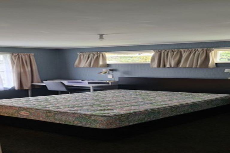 Photo of property in 63 Keeling Street, West End, Palmerston North, 4412