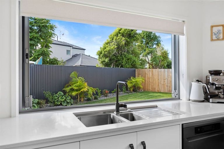 Photo of property in 27 Seychelles Drive, Papamoa Beach, Papamoa, 3118